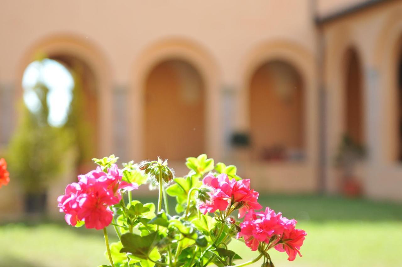 Chiostro Delle Monache Albergue Volterra